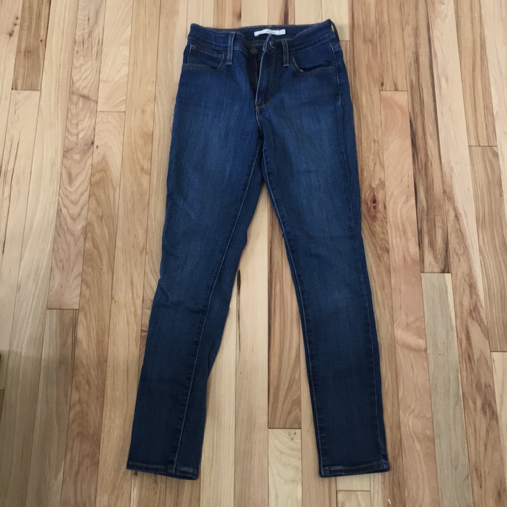 Levi’s 721 High Rise Skinny Jeans 👖